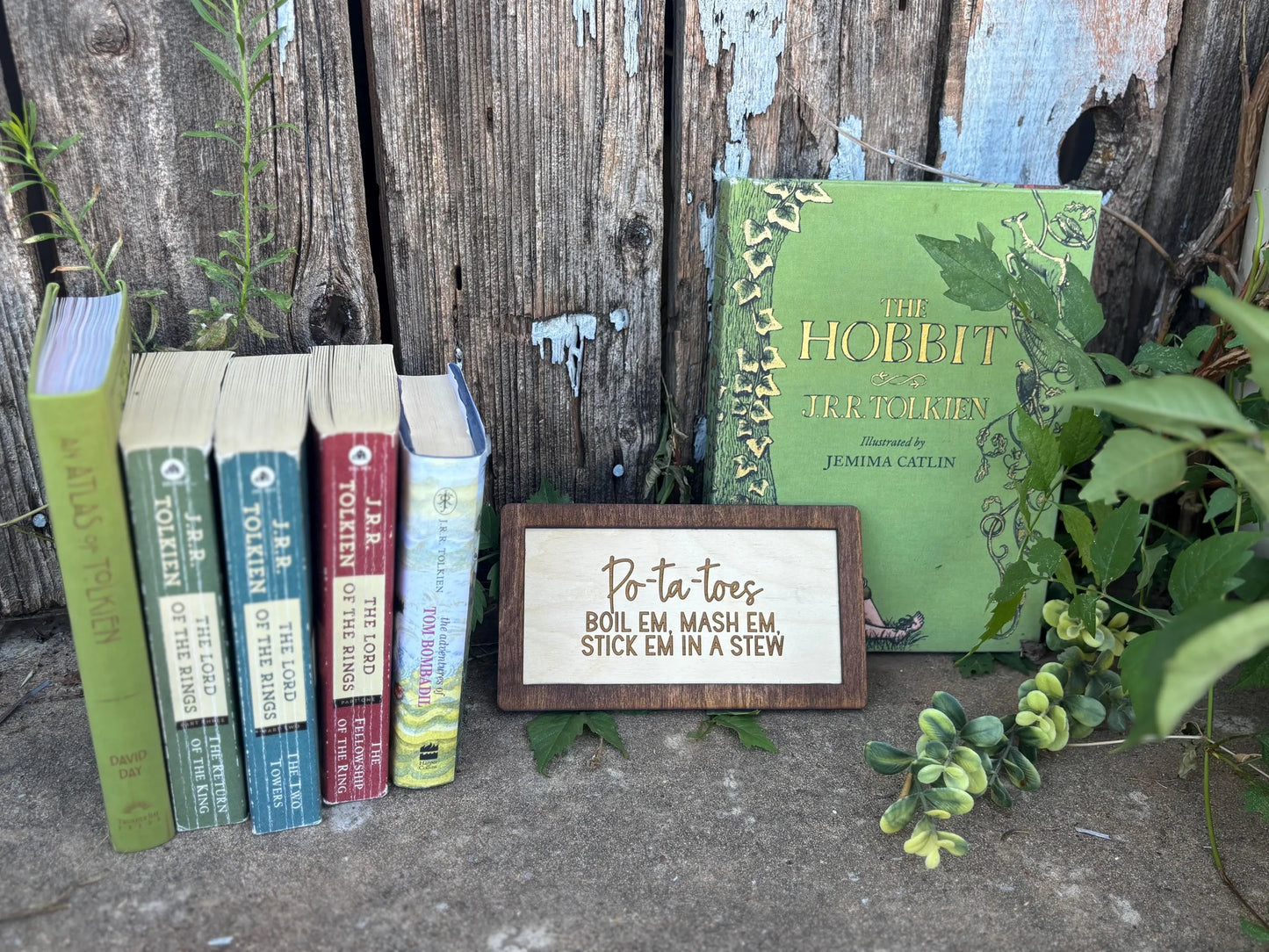 Po-Ta-Toes Wood Engraved Sign | Personalized Fantasy Ring Decor Kitchen | Wedding & Anniversary Gift