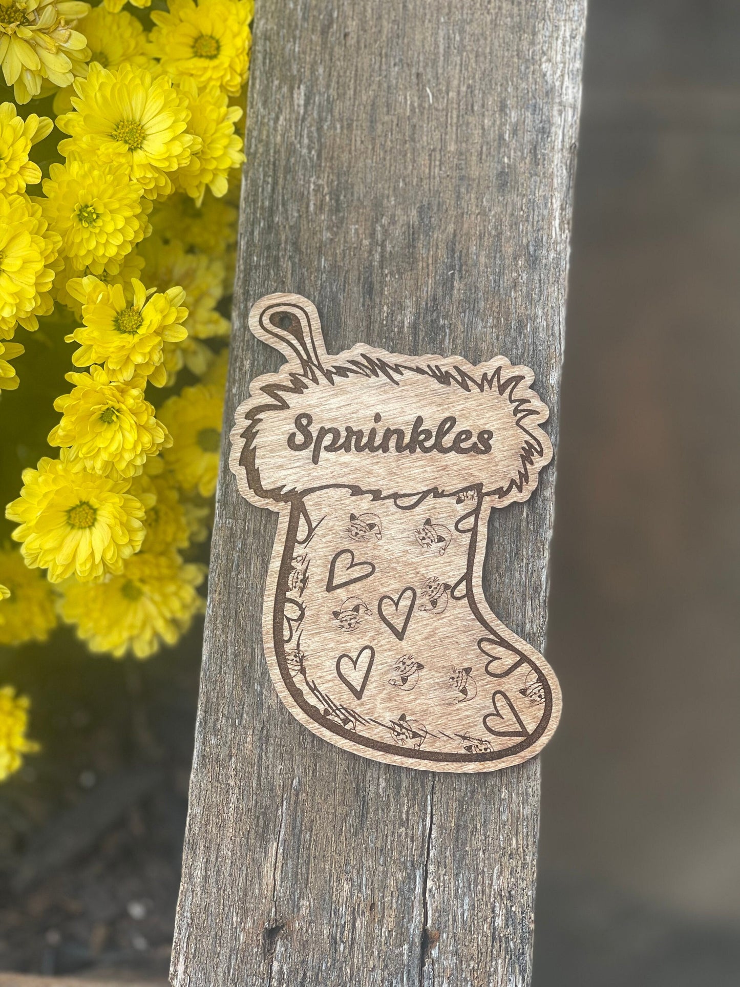 Custom Personalized Cat Name Ornament | Cat Whiskers and Hearts Design
