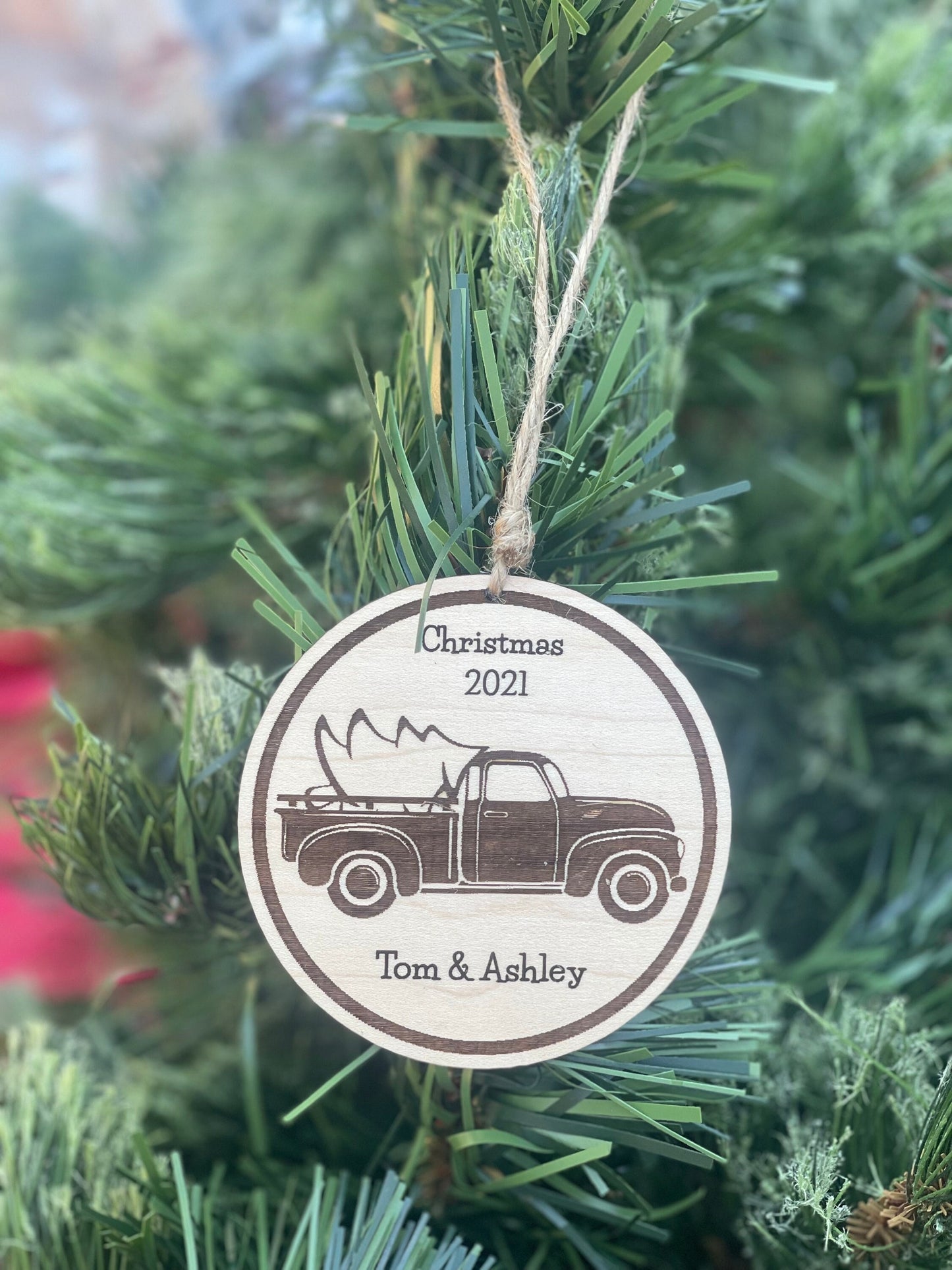 Personalized Vintage Truck with Christmas Tree Ornament | Custom Couples Engraved Wood Decoration