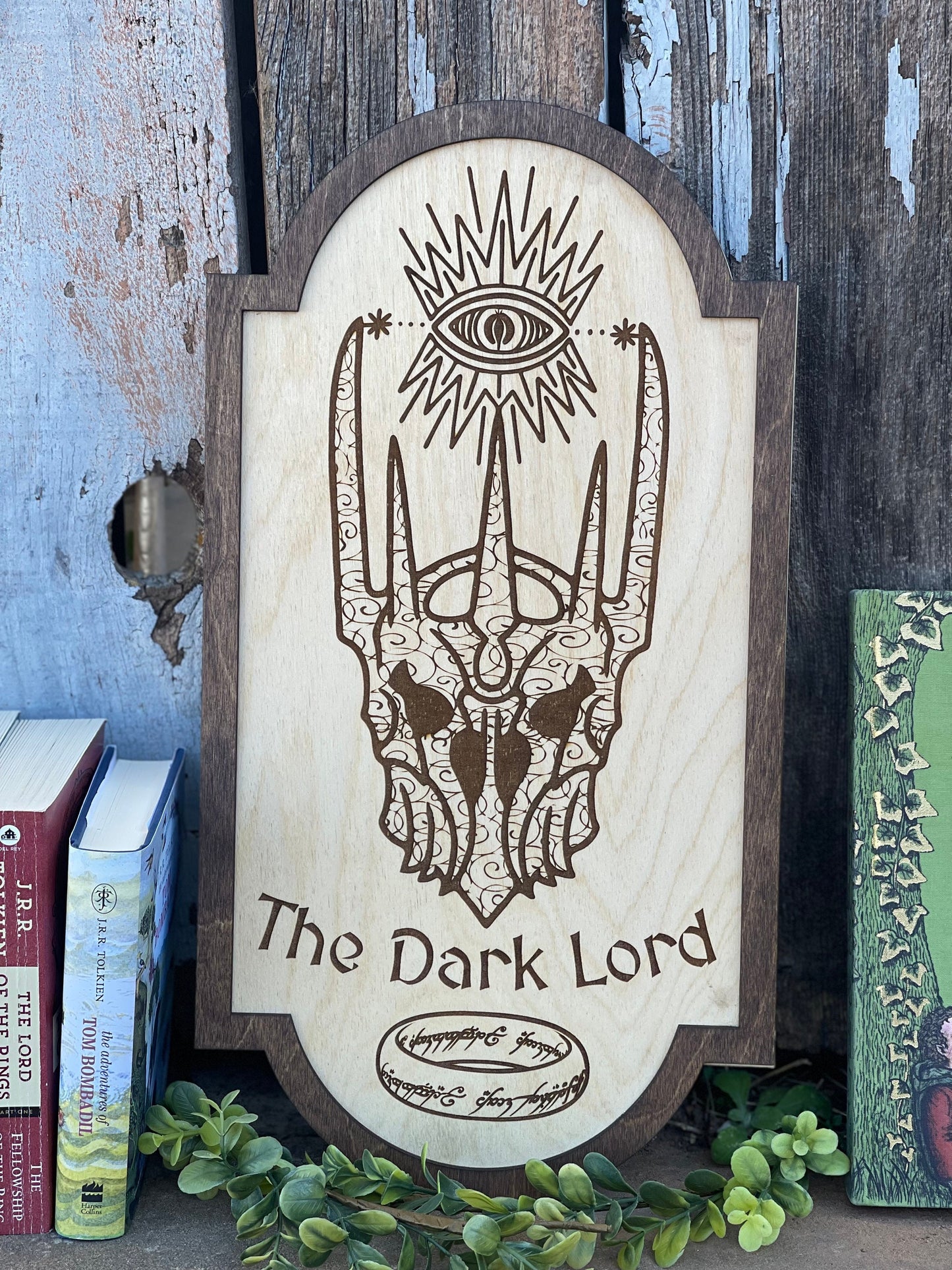 The Eye Fantasy Sign - Engraved Wood Decor Inspired by Fantasy Ring Shire Fan Gift